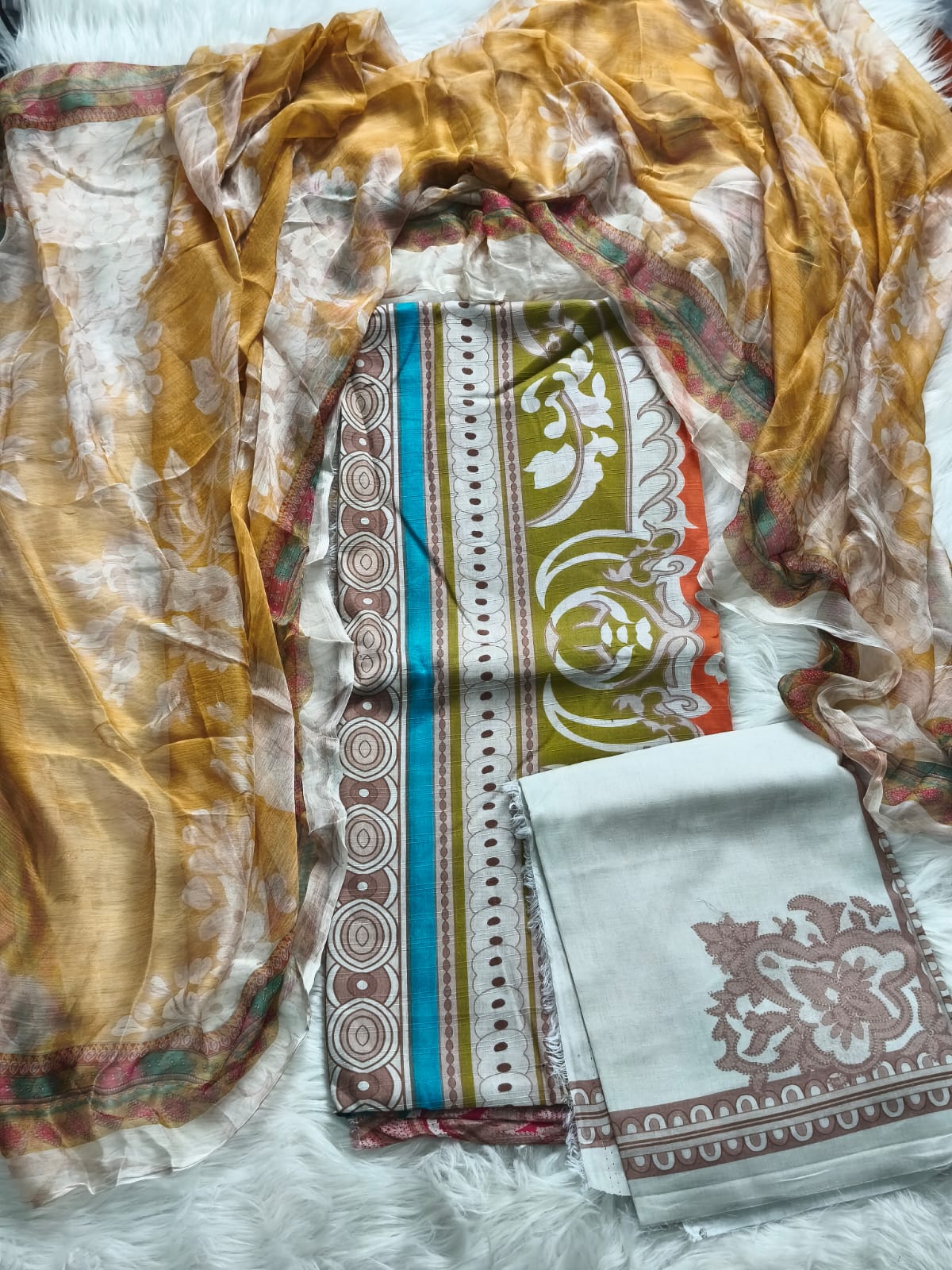 Style Arrow Golden Beige Printed Three Piece