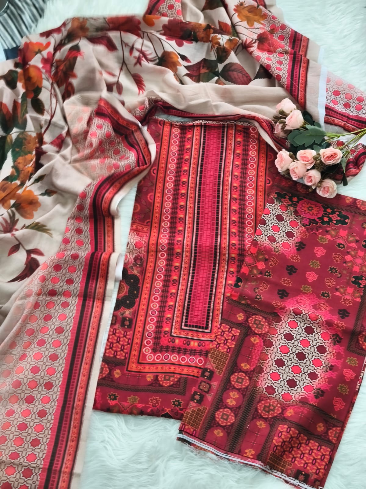 Style Arrow Red Floral Printed Three Piece